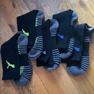 NWOT Mens Puma Athletic Crew Socks 5 Pairs